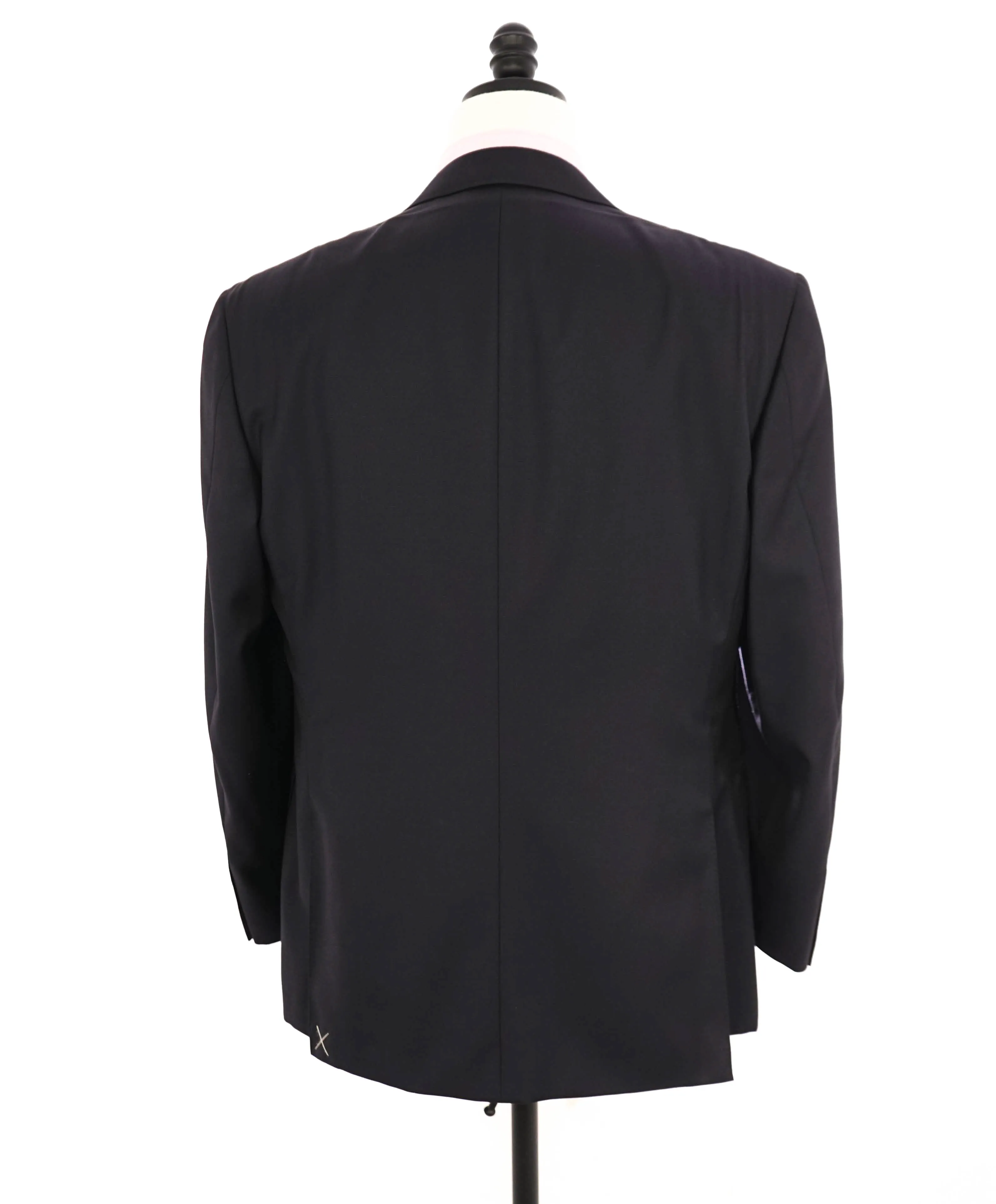 $1,795 CANALI - *CLOSET STAPLE*  Solid Navy Blue Notch Lapel Blazer - 46L US