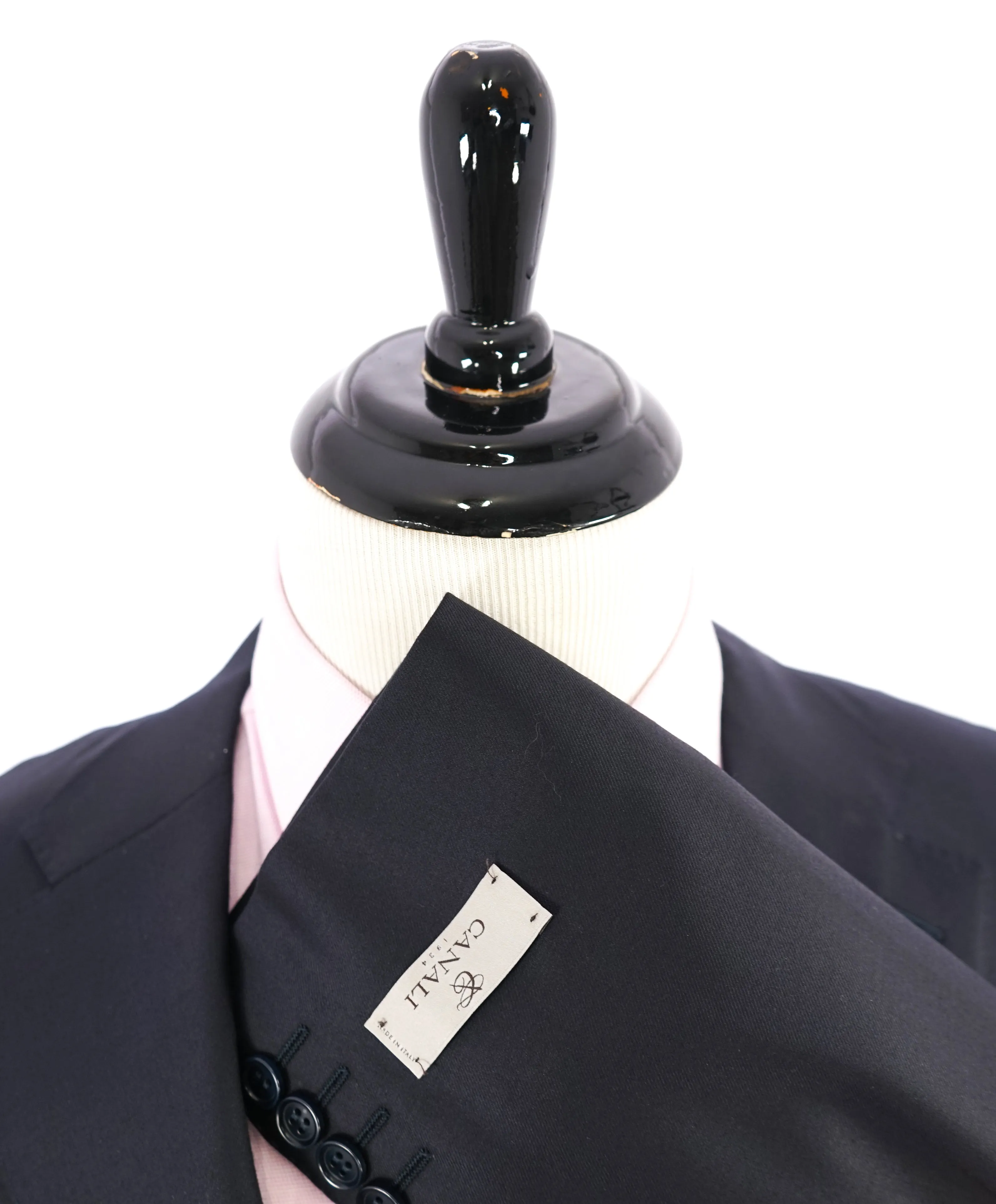 $1,795 CANALI - *CLOSET STAPLE*  Solid Navy Blue Notch Lapel Blazer - 46S