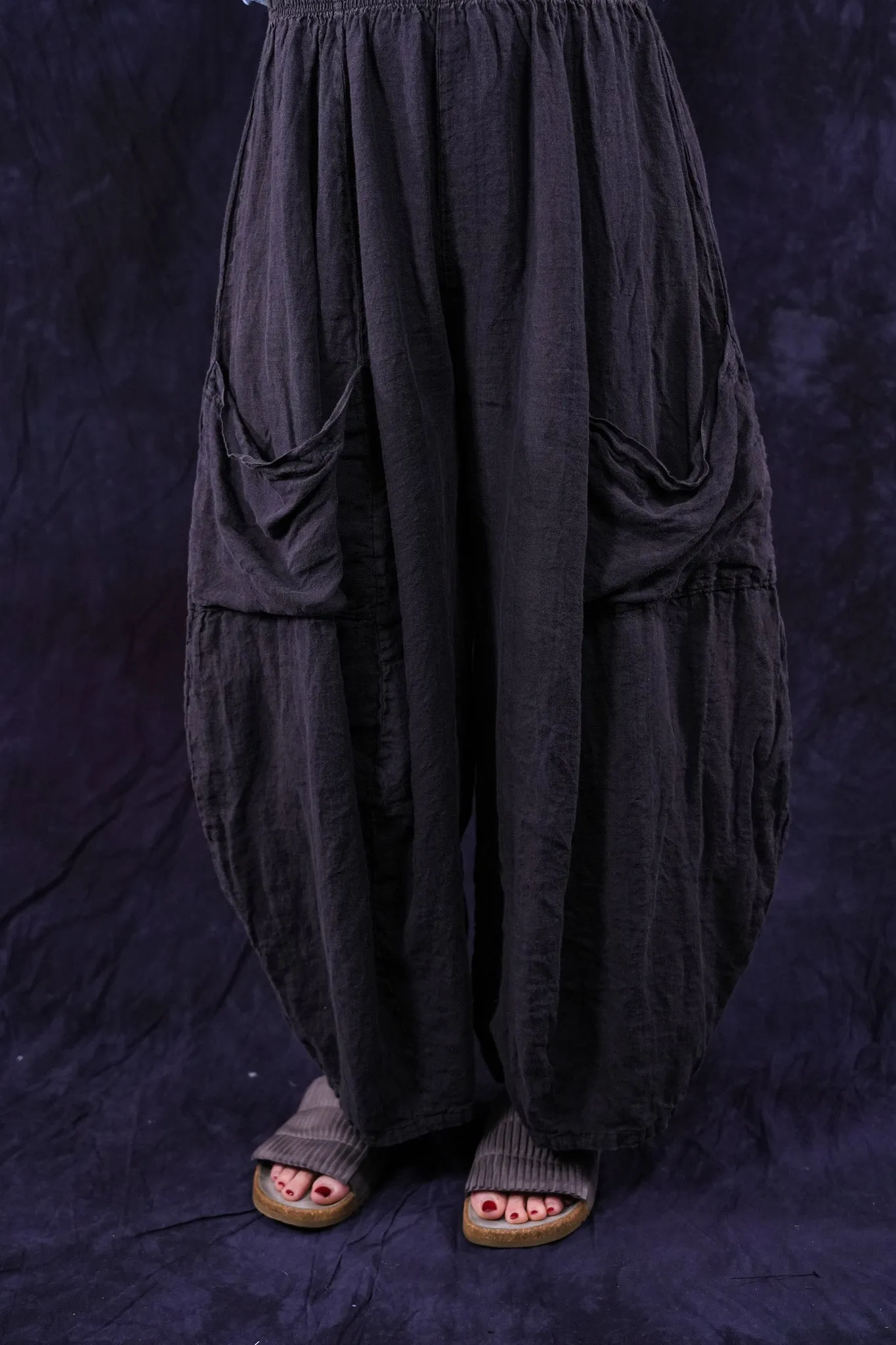 3240 Mini Stripe Linen Mojo Black Sand