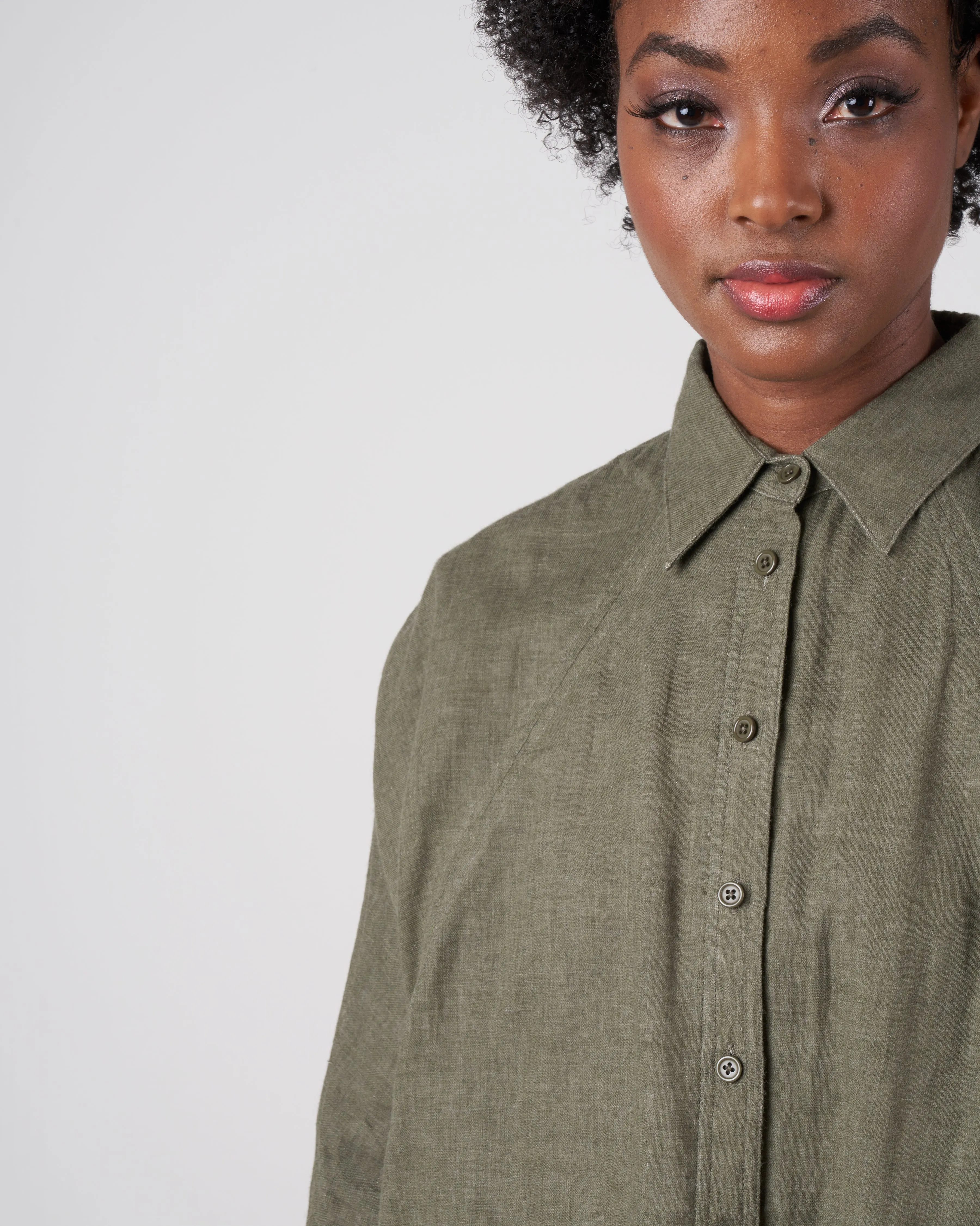 3/4 cropped shirt jacket - olive