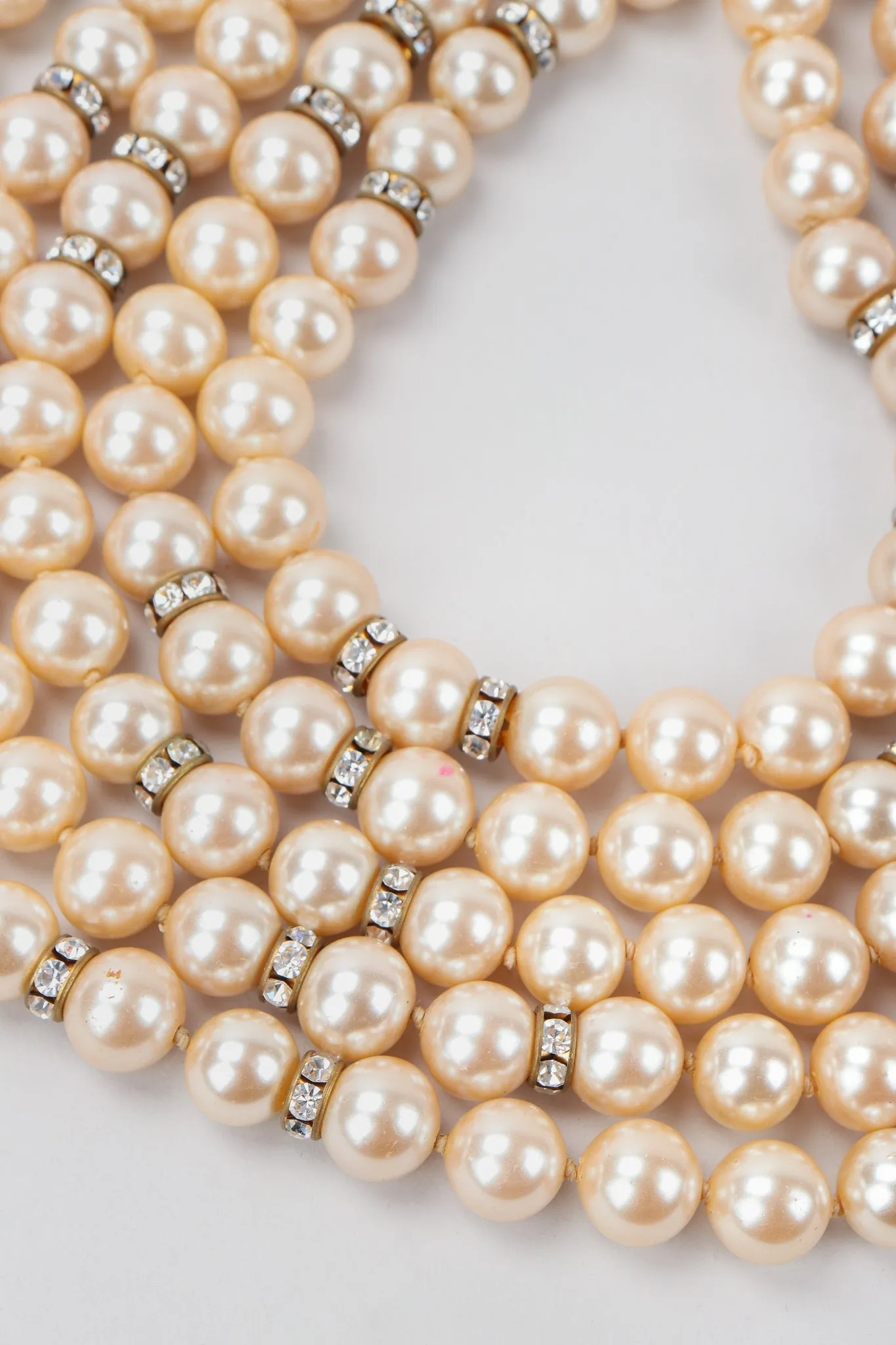 5-Strand Pearl Choker Collar