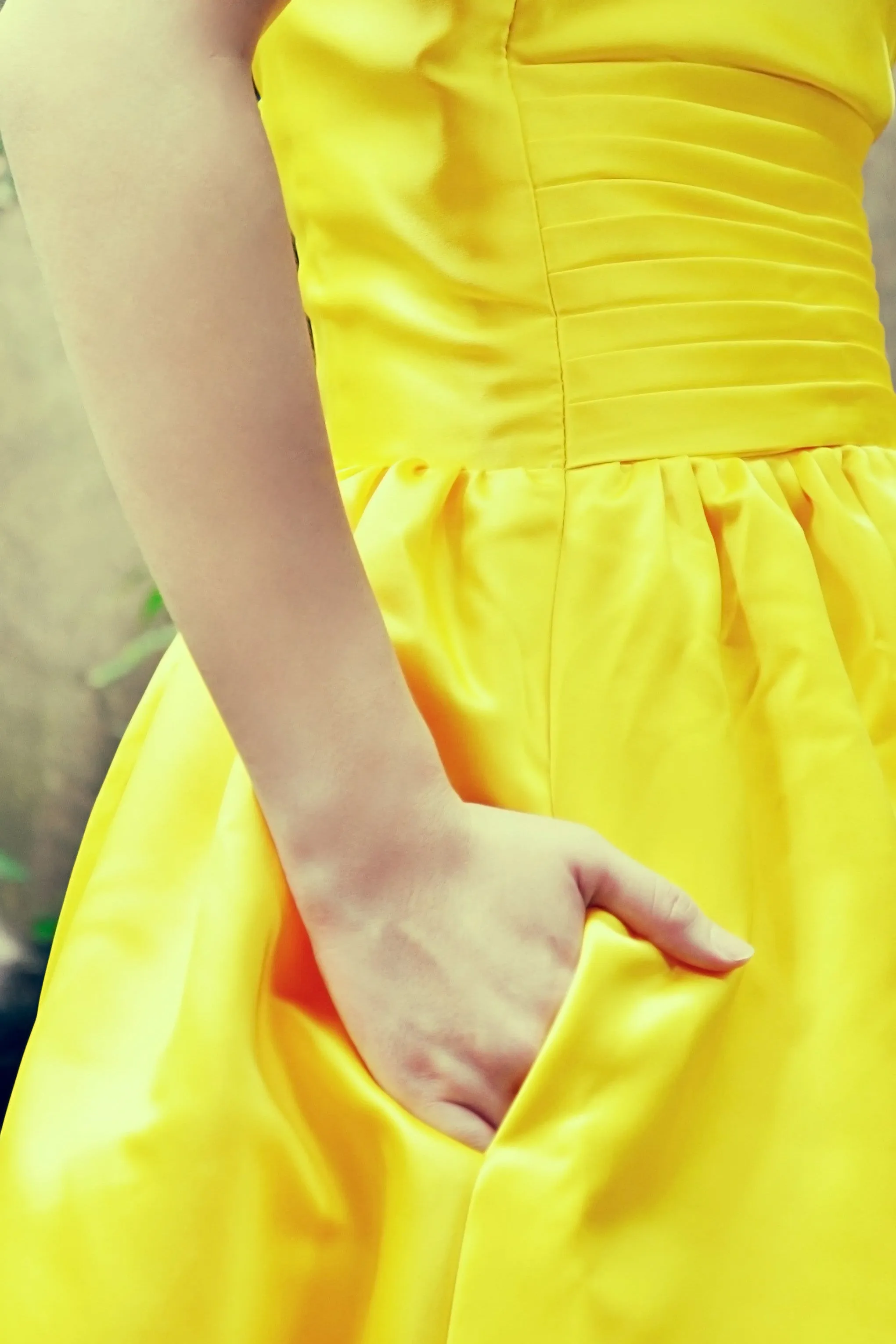 A-line Sweetheart Knee Length Charmuse Sleeveless Homecoming Dress