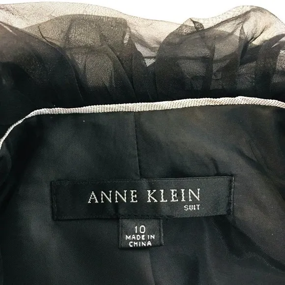 Anne Klein Women’s Black Tweed Blazer Sz 10 Ruffle Lapel Collar 3 Button