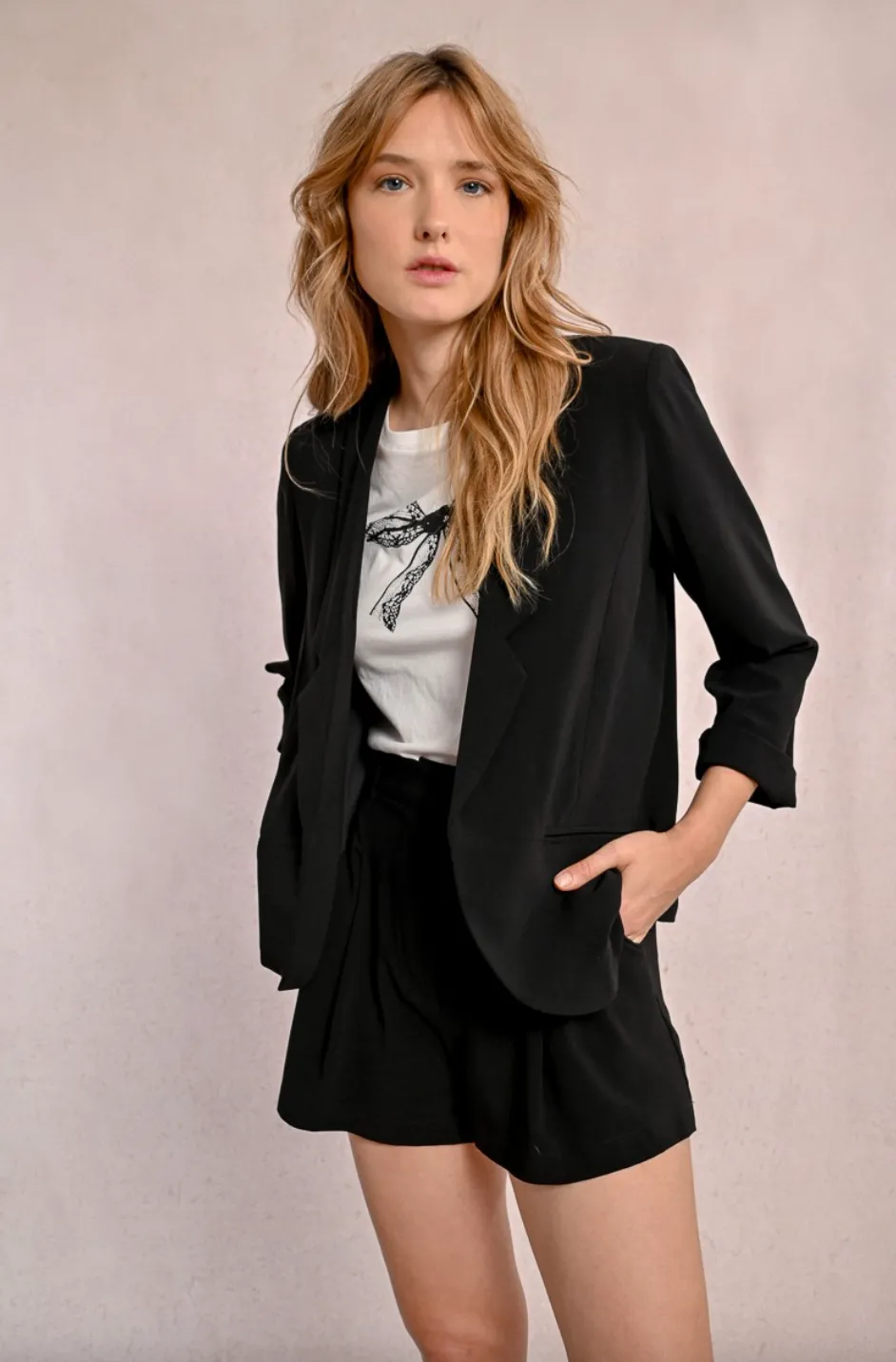 Begonia Blazer -- Black