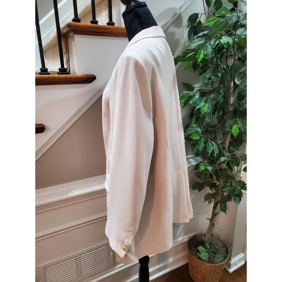 Bloomingdales Basler Women Cream Polyester Long Sleeve Single Breasted Blazer 50