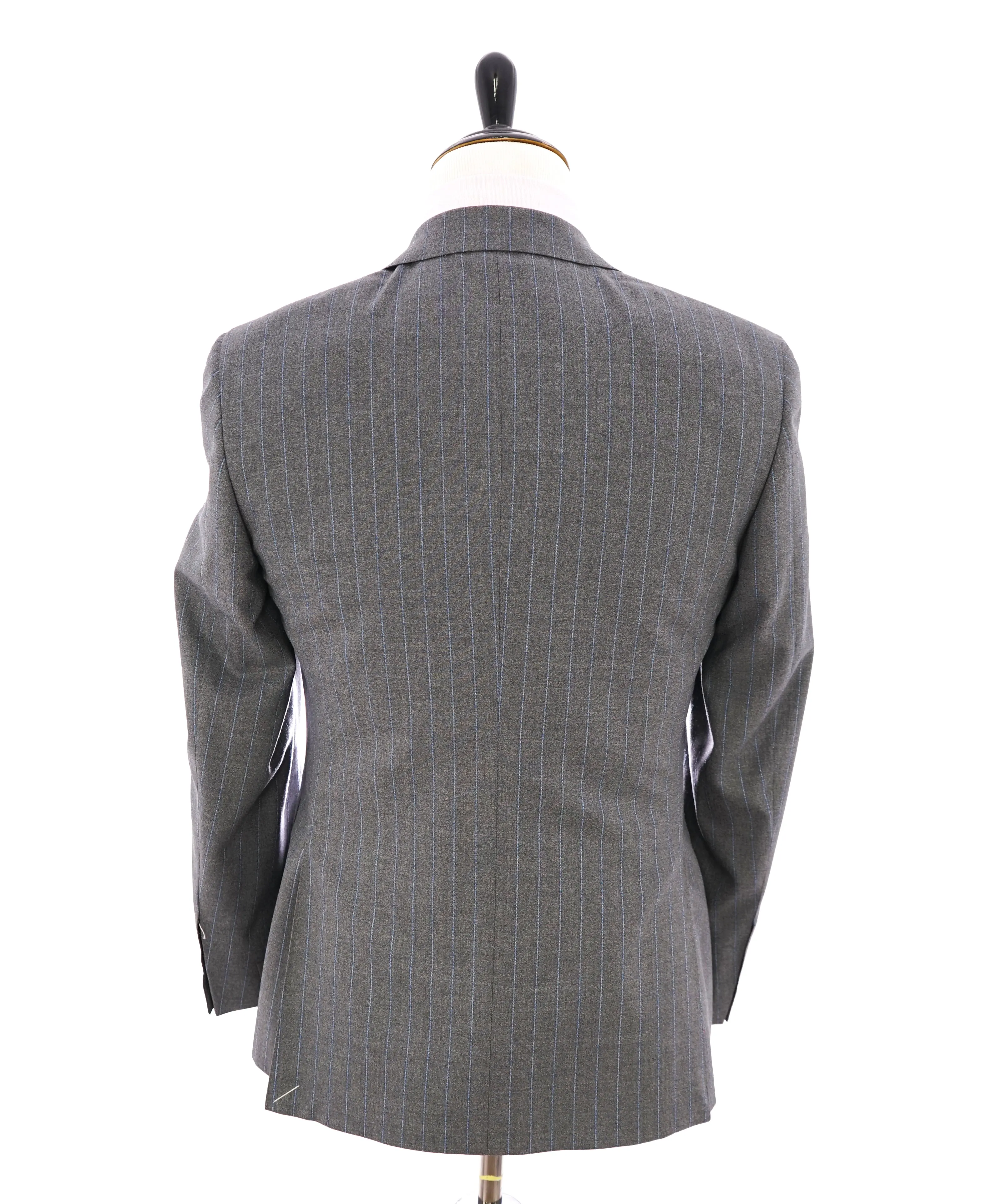 CANALI - "IMPECCABILE" Gray & Blue Raised Textured Stripe Blazer - 40S