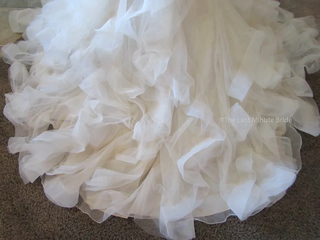 Essense of Australia D2258 Size 20