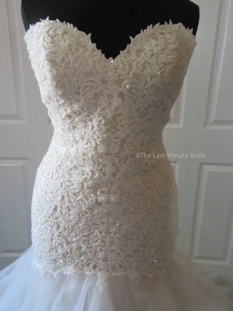 Essense of Australia D2258 Size 20