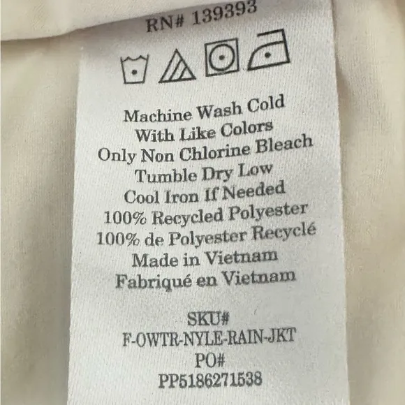 Everlane City Cropped Anorak Rain Jacket Large EUC