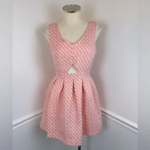 GUESS Pink &amp; White Fit &amp; Flare Cutout Dress NWT ‘Sweet Thang’ | Size Small
