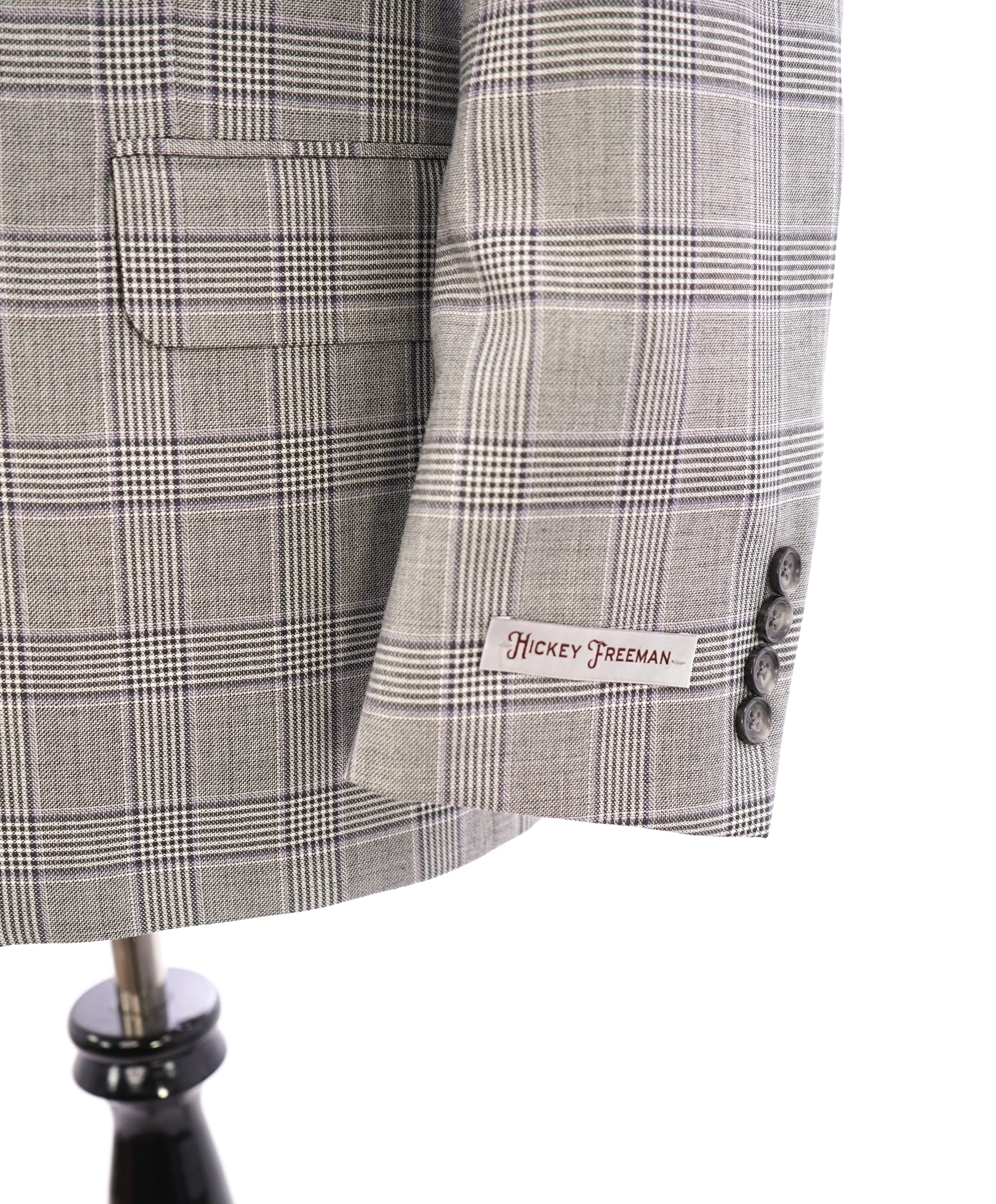HICKEY FREEMAN - WOOL & SILK Blend Prince of Wales Check Blazer - 42S