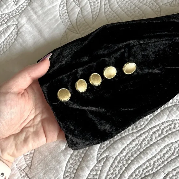 House of Harlow 1960 - Double Breasted Black Velvet Blazer w/ Gold Buttons