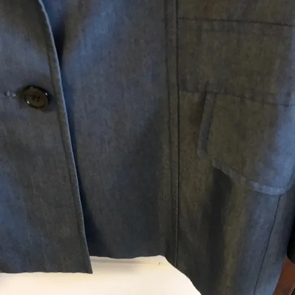 Kasper blue three-button fully lined blazer jacket