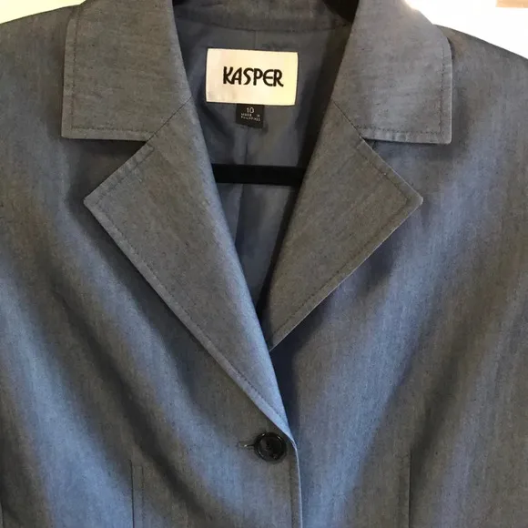 Kasper blue three-button fully lined blazer jacket