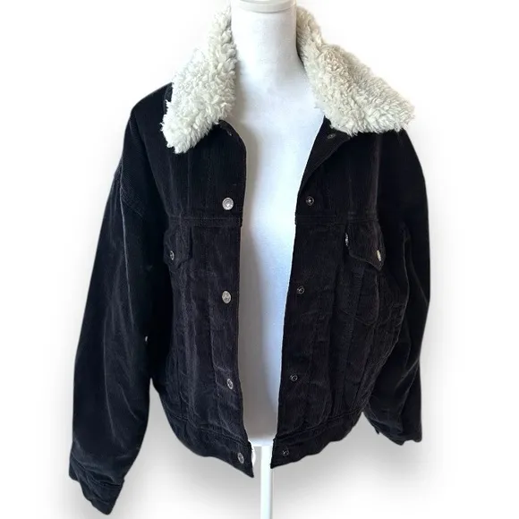 Levis Black Corduroy Baby cropped Trucker Jacket Size S NWT