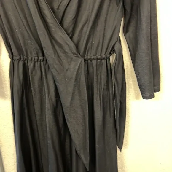Like new Massimo Dutti Black Fit &amp; Flare midi dress wrap tie waist Size XS