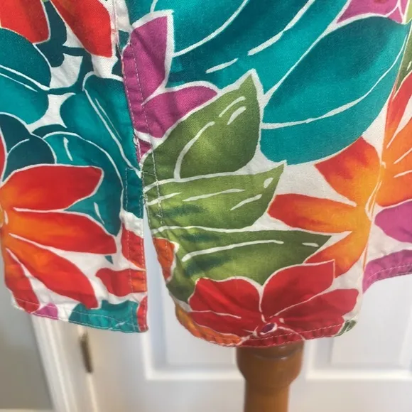 Liz Claiborne Lizsport tropical skirt blouse set M medium