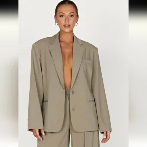 Meshki Simone Lined Oversized Blazer Button Olive Jacket Size Medium New