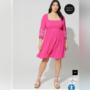 New Torrid 2 Pink Boho Floral Embroidered Smocked Fit &amp; Flare Dress Size 2X
