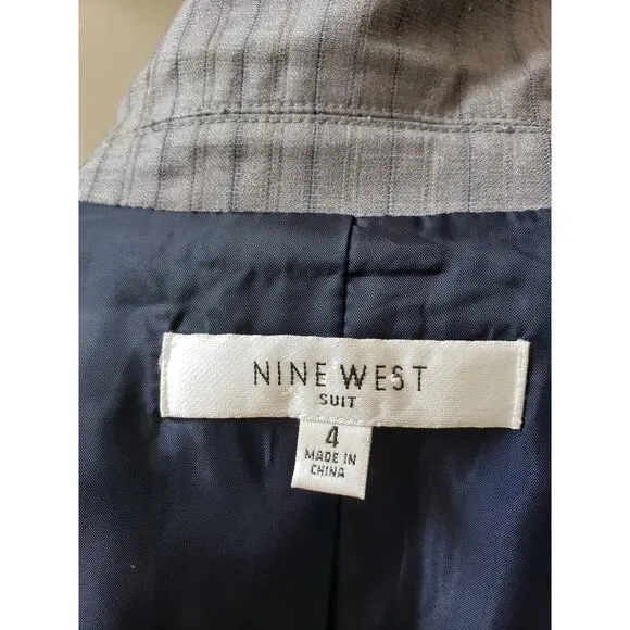 Nine West 2 Piece Skirt Suit Womens Size 4 Gray Striped Single Breasted 3 Button