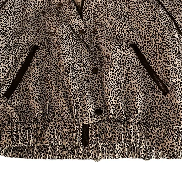 NWOT Allfenix Cropped Women's Jacket, M, Black Leopard with Zip Snap Closure.