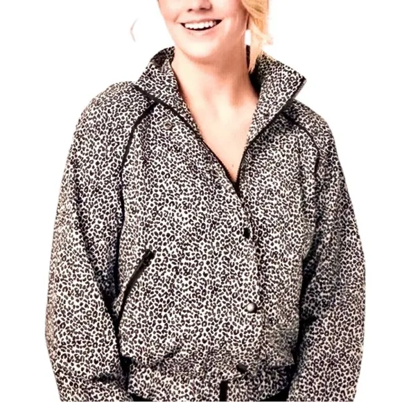 NWOT Allfenix Cropped Women's Jacket, M, Black Leopard with Zip Snap Closure.