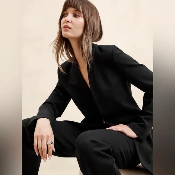 NWT! Banana Republic Black Ponte Collarless Blazer - Multiple Sizes 💙