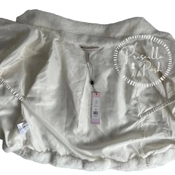 NWT BCBGMaxazria Ivory White Faux Fur Shrug Wrap Capelet Jacket Bridal Stole