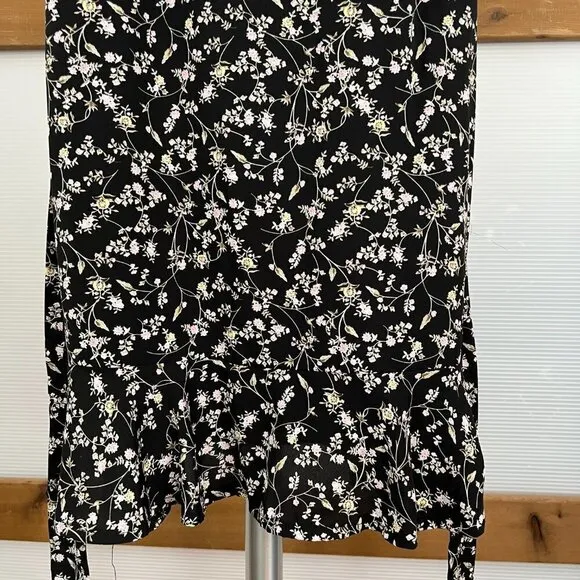 She   Sky Black Floral Ruffle Bottom Lined Mini Fit Flare A-Line Sun Dress Sz L