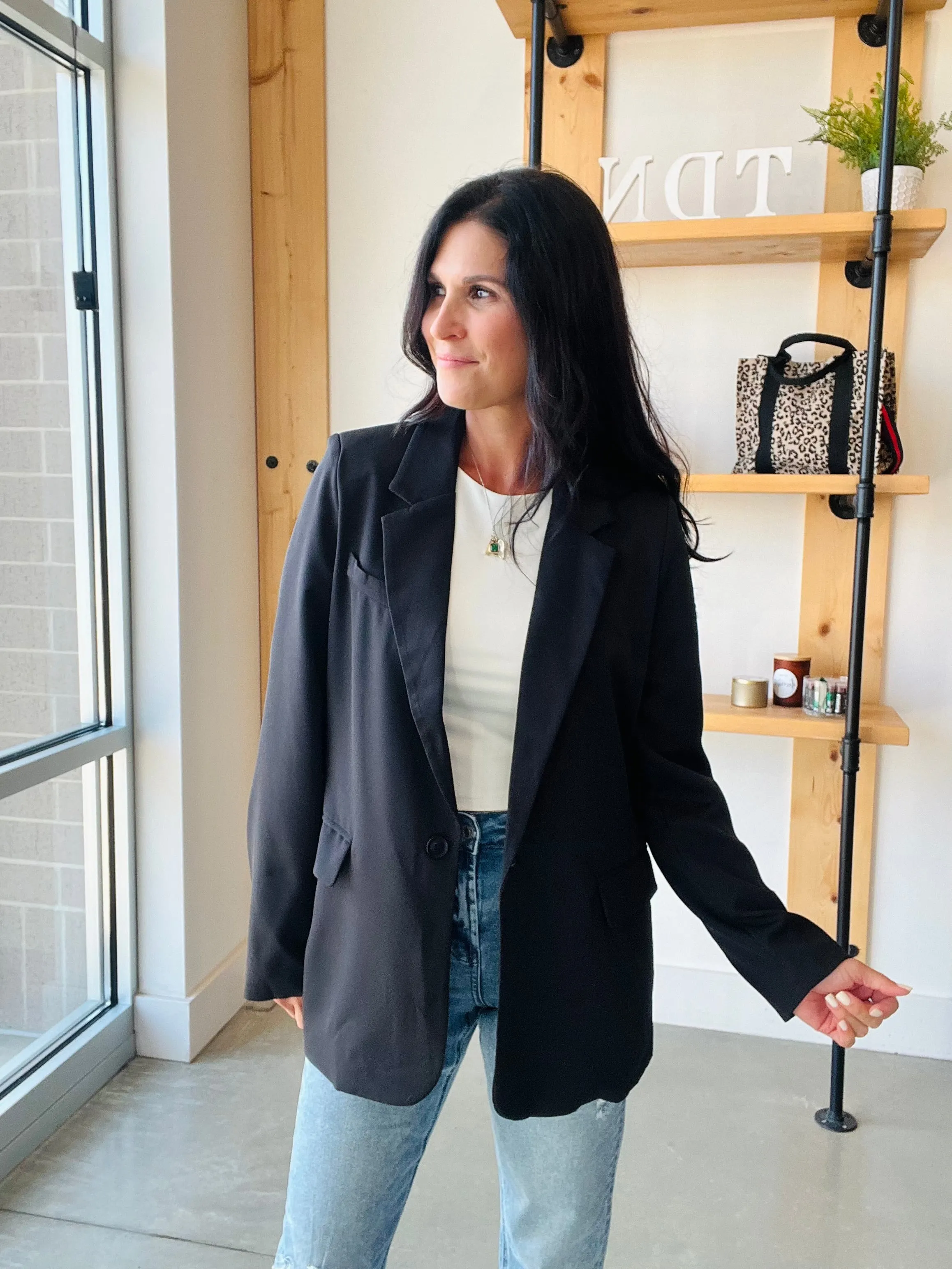 Solid Long Sleeve Blazer in Black