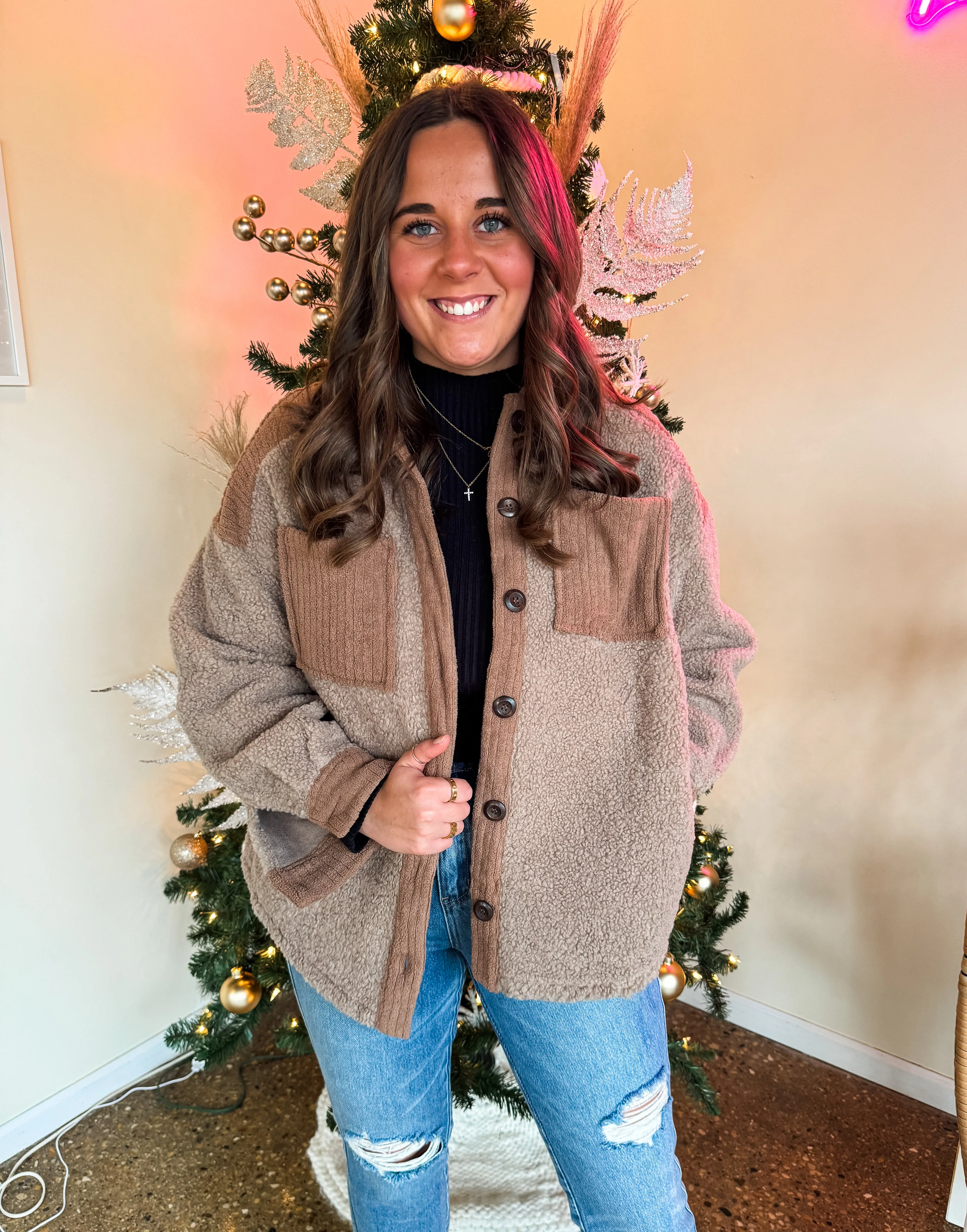 STAYING IN TEDDY JACKET