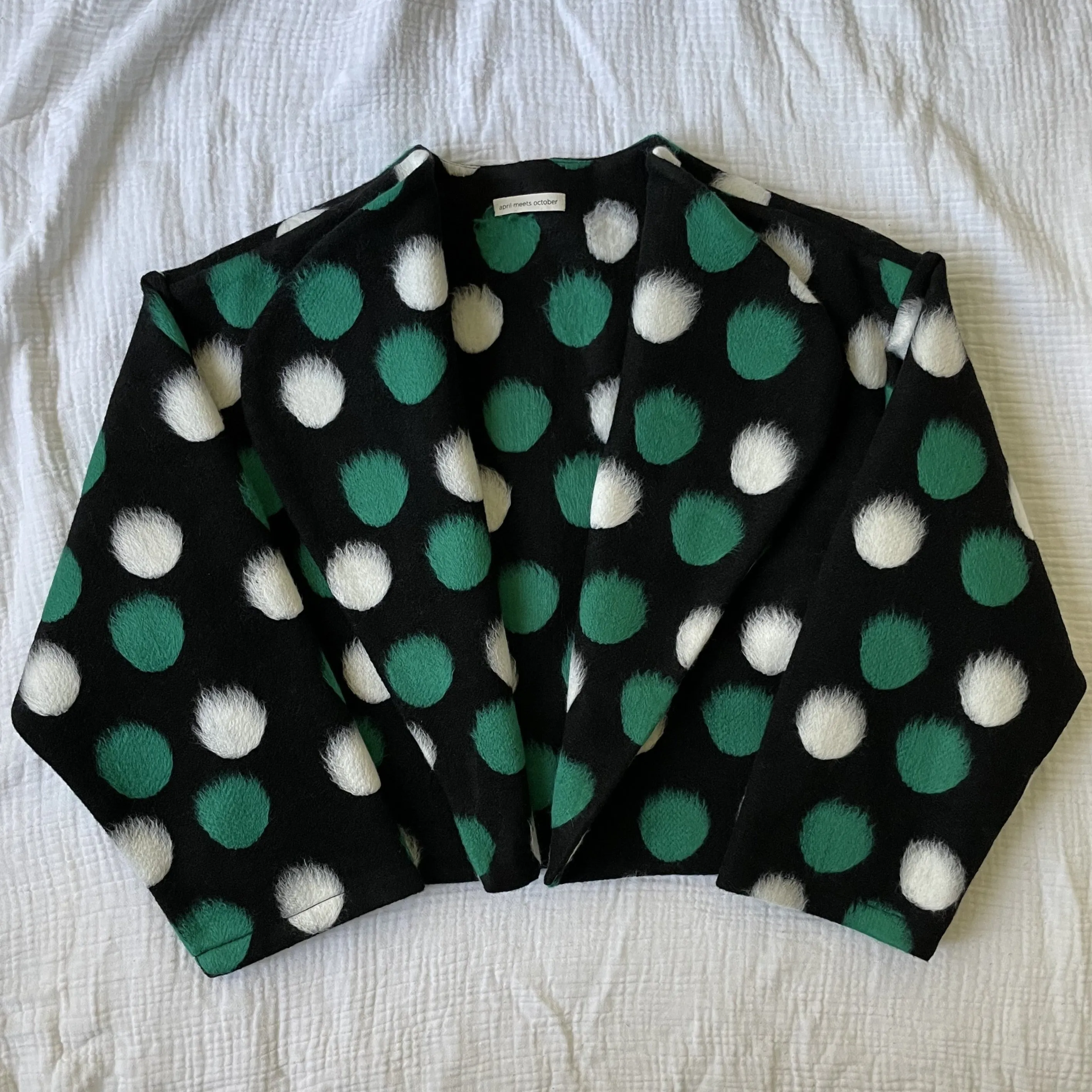 [STUDIO Collection] DOT Coat Black