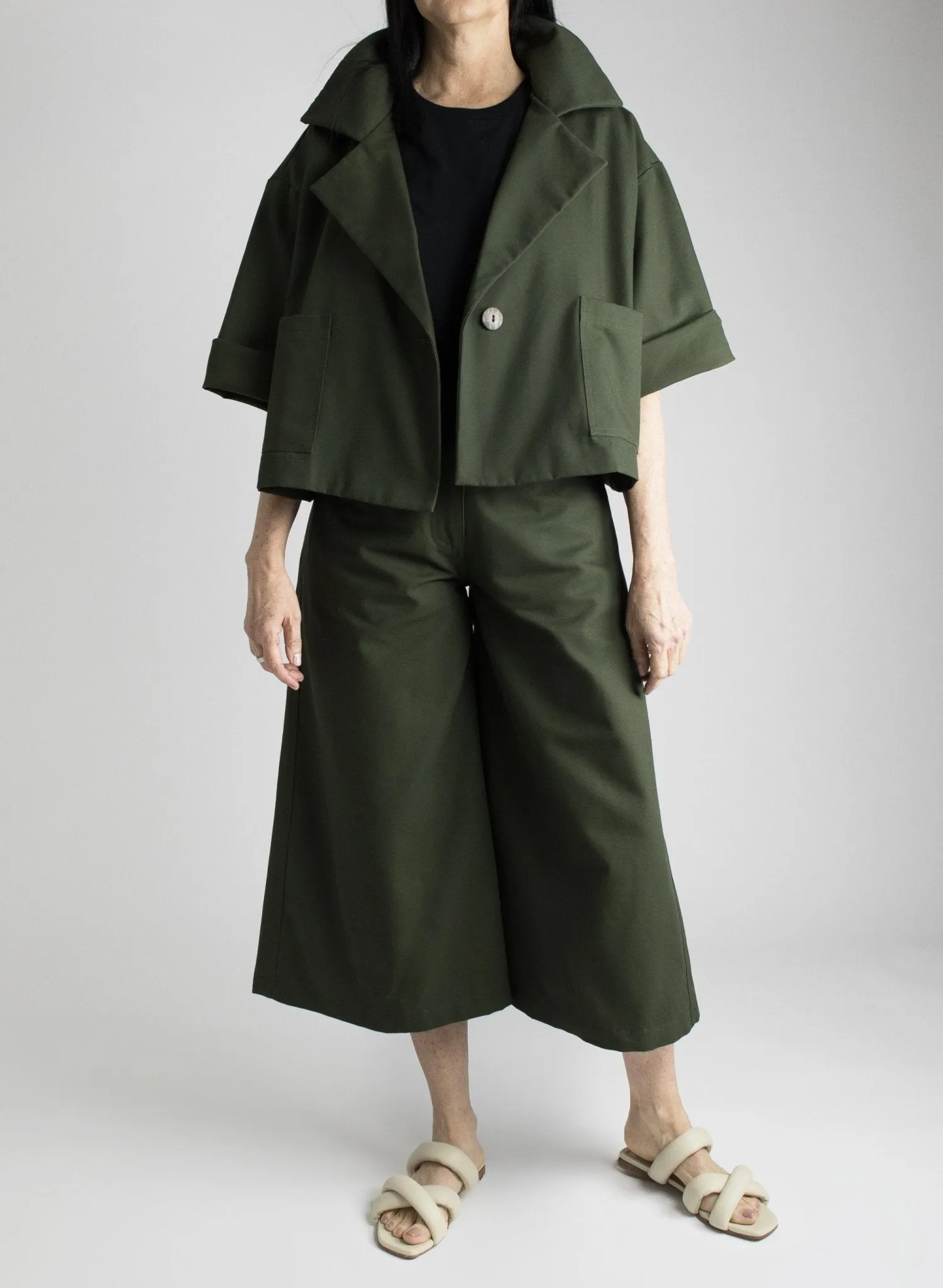 Studio Jacket - Olive