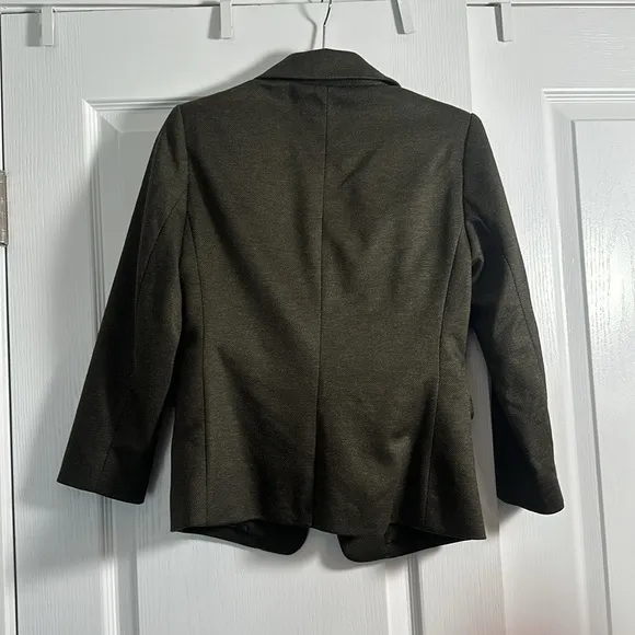The Limited XS cropped sleeve jacket NWT dark green