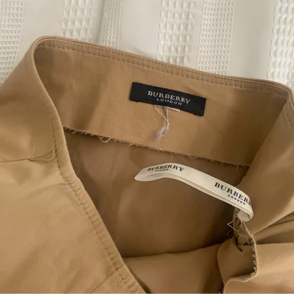 vintage Burberry suit skirt, size 28 waist