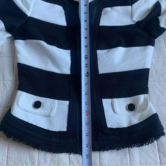 White House Black Market Cropped Striped Jacket Size 0